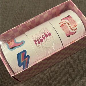 Cowgirl Sticker Rolls 900 pieces (3 rolls/300 stickers each) NEW